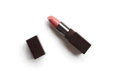Get Ready: Makeup Trends for the Upcoming Season