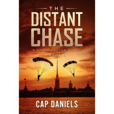 The Distant Chase: A Chase Fulton Novel