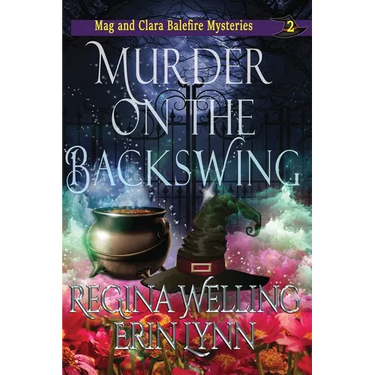Murder on the Backswing (Large Print): A Cozy Witch Mystery