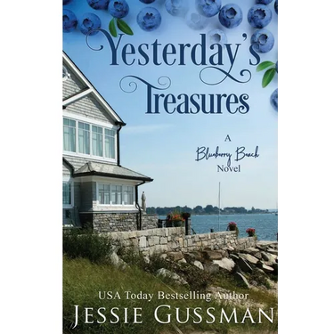 Yesterday's Treasures Large Print Edition: Blueberry Beach Sweet Romance Book 1