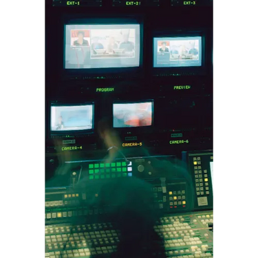 Sophie Huguenot: Television: Artistic Research Into the Staging of News on Television 2011-2019