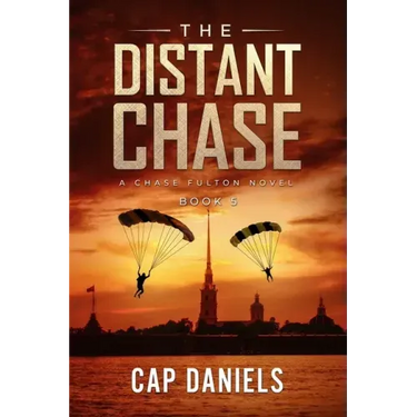 The Distant Chase: A Chase Fulton Novel