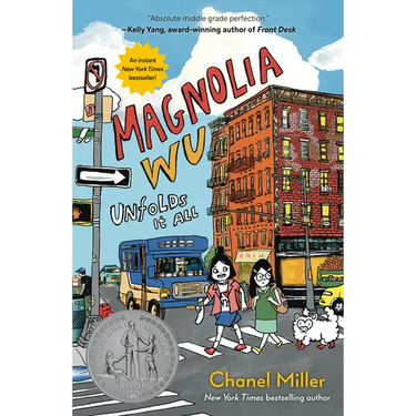 Magnolia Wu Unfolds It All: (A Newbery Honor Book)