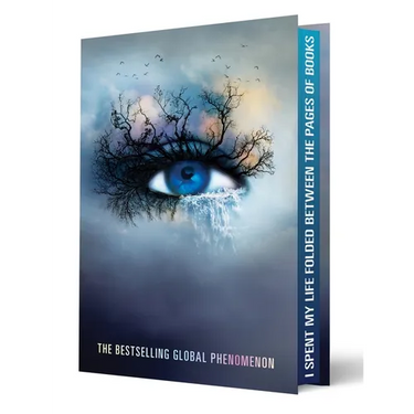Shatter Me Collector's Deluxe Limited Edition