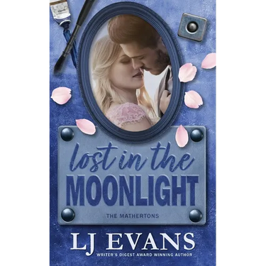 Lost in the Moonlight: A small-town, romantic suspense