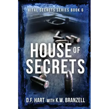 House of Secrets: Vital Secrets, Book Six - Large Print