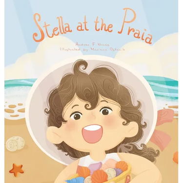 Stella at the Praia