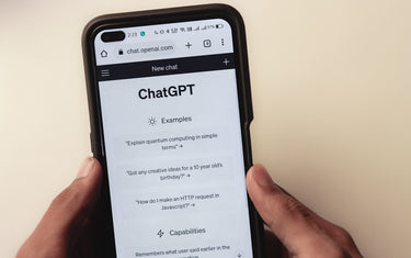 Maximizing Sales with Chatbots in Ecommerce