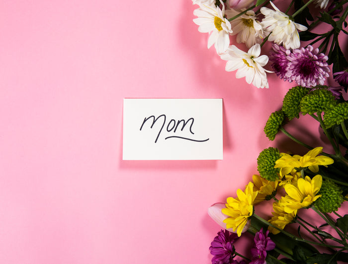 <strong>Mother's Day Gift Shop</strong>