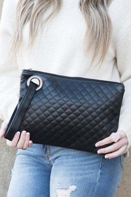 Quilted Wristlet Clutch - Vysn