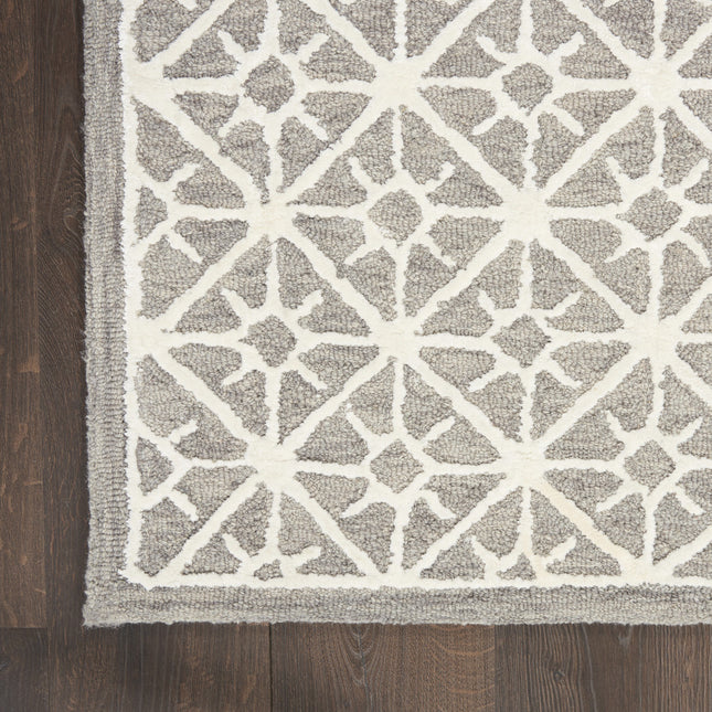 4' x 6' Gray and Ivory Geometric Hand Tufted Area Rug